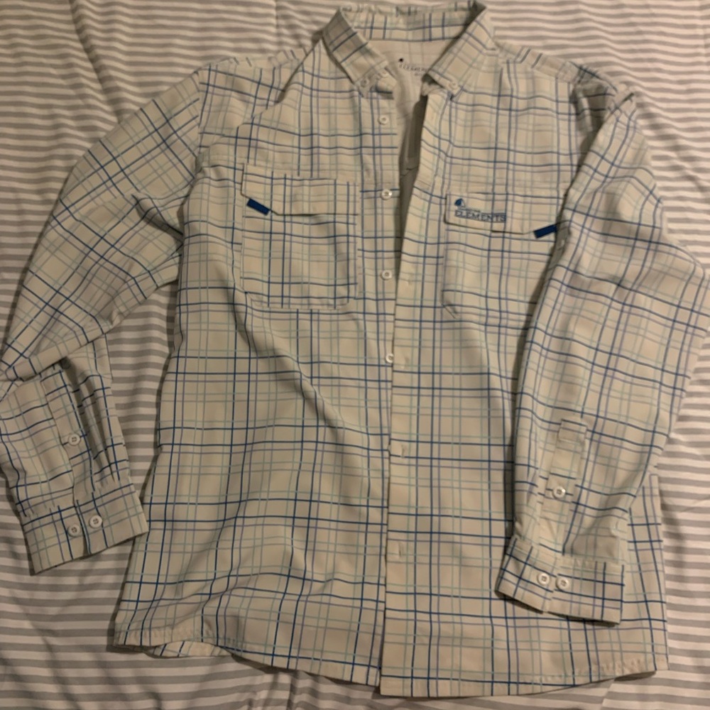 Men’s Mossy Oak lightweight button down